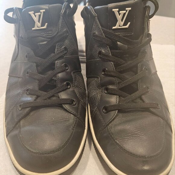 Mens Louis Vuitton Shoes for Sale (Real and Authentic) - NOT FAKE - Picture 2 of 2